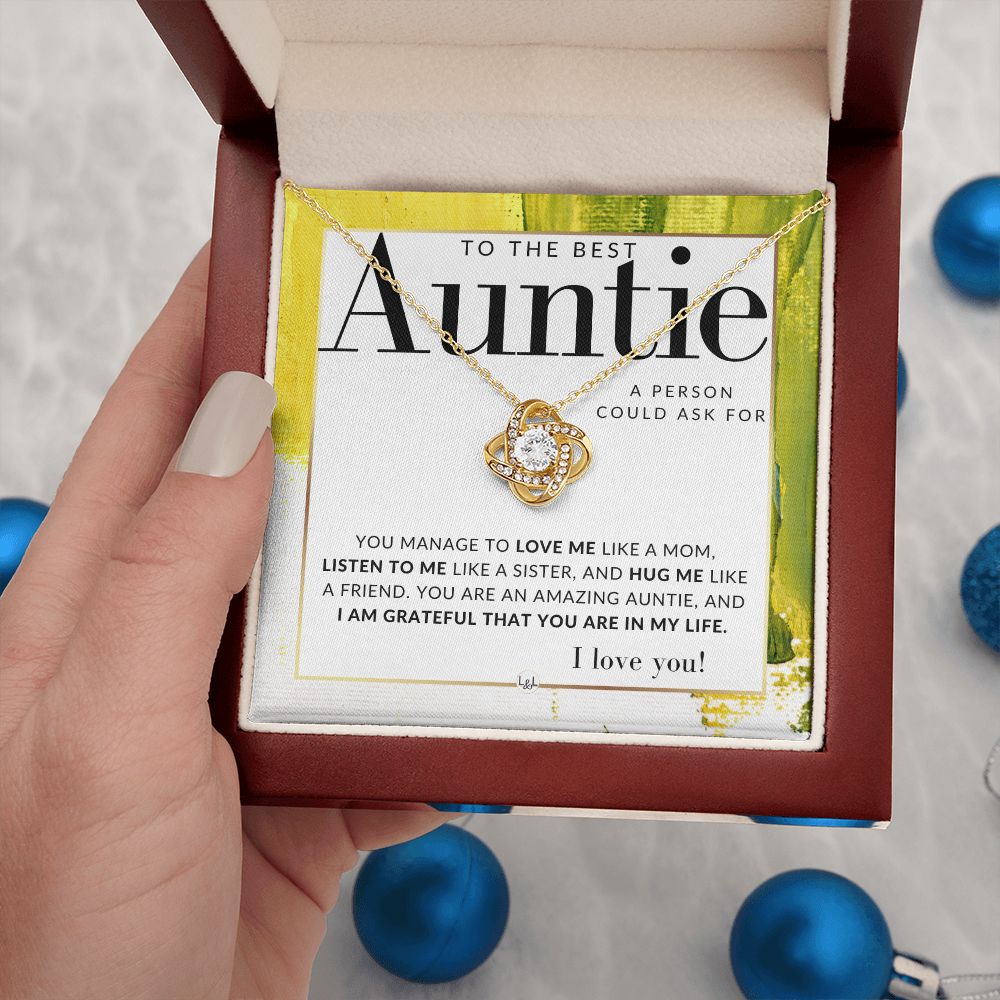 Gift For My Auntie - Present for Auntie From Niece or Nephew - Pendant Necklace - Great For Christmas, Her Birthday, Or As An Encouragement Gift - Liliana and Liam