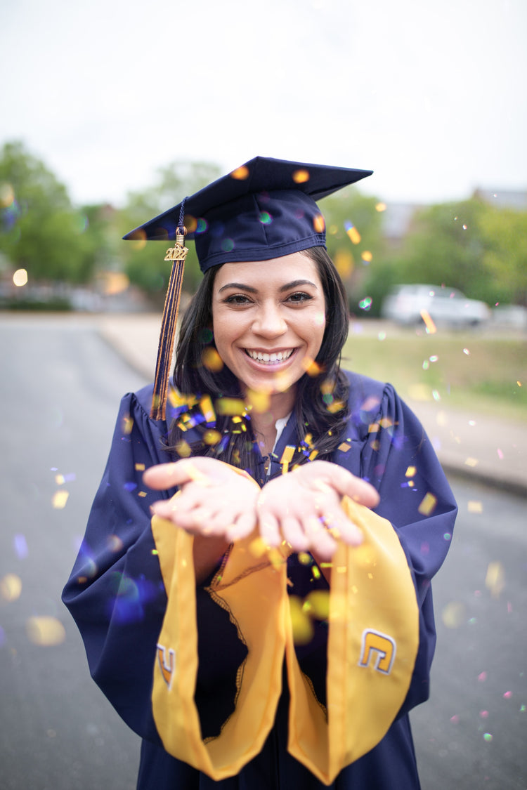 Thoughtful Graduation Gifts For Your Graduate