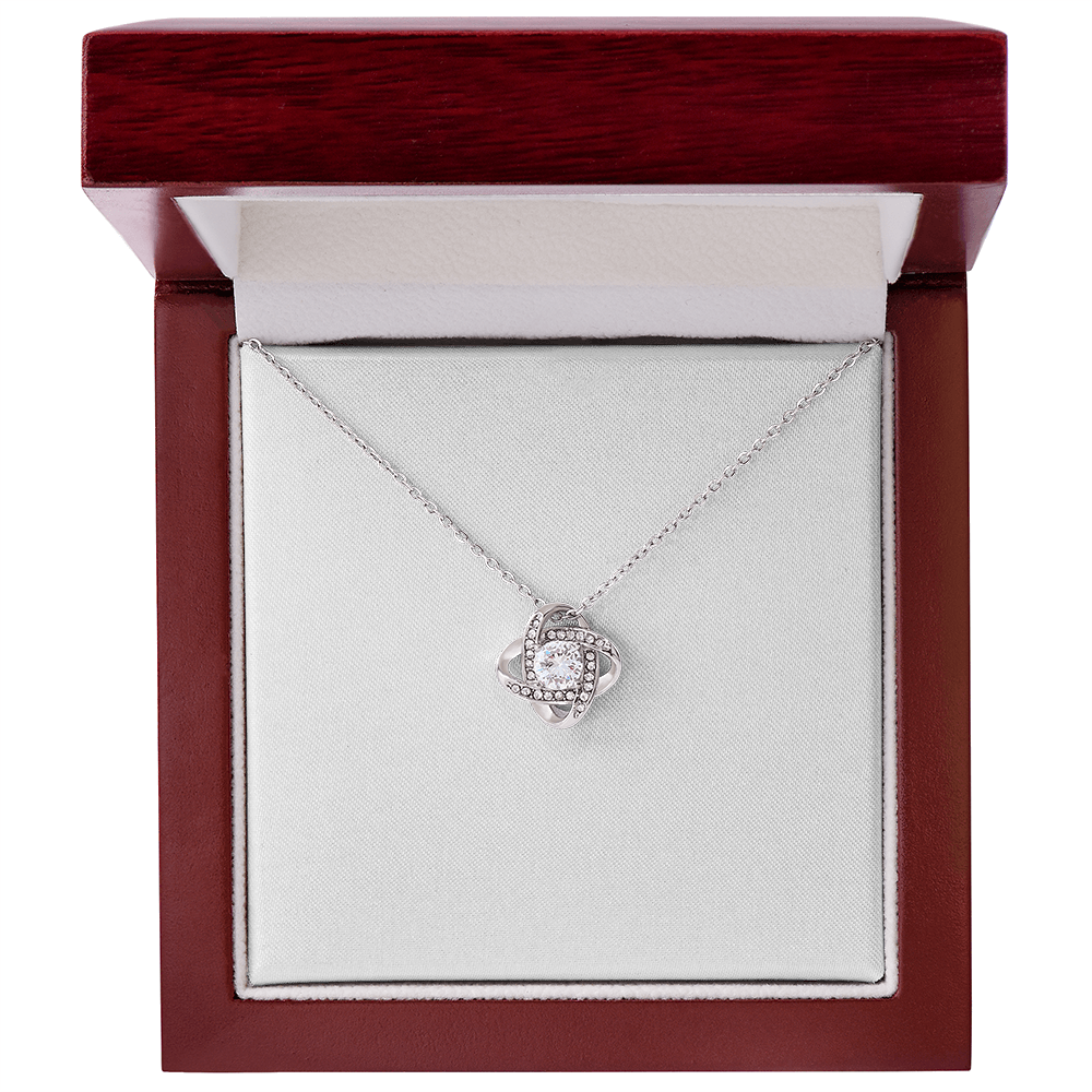 Mahogany Style Luxury Box - Liliana and Liam