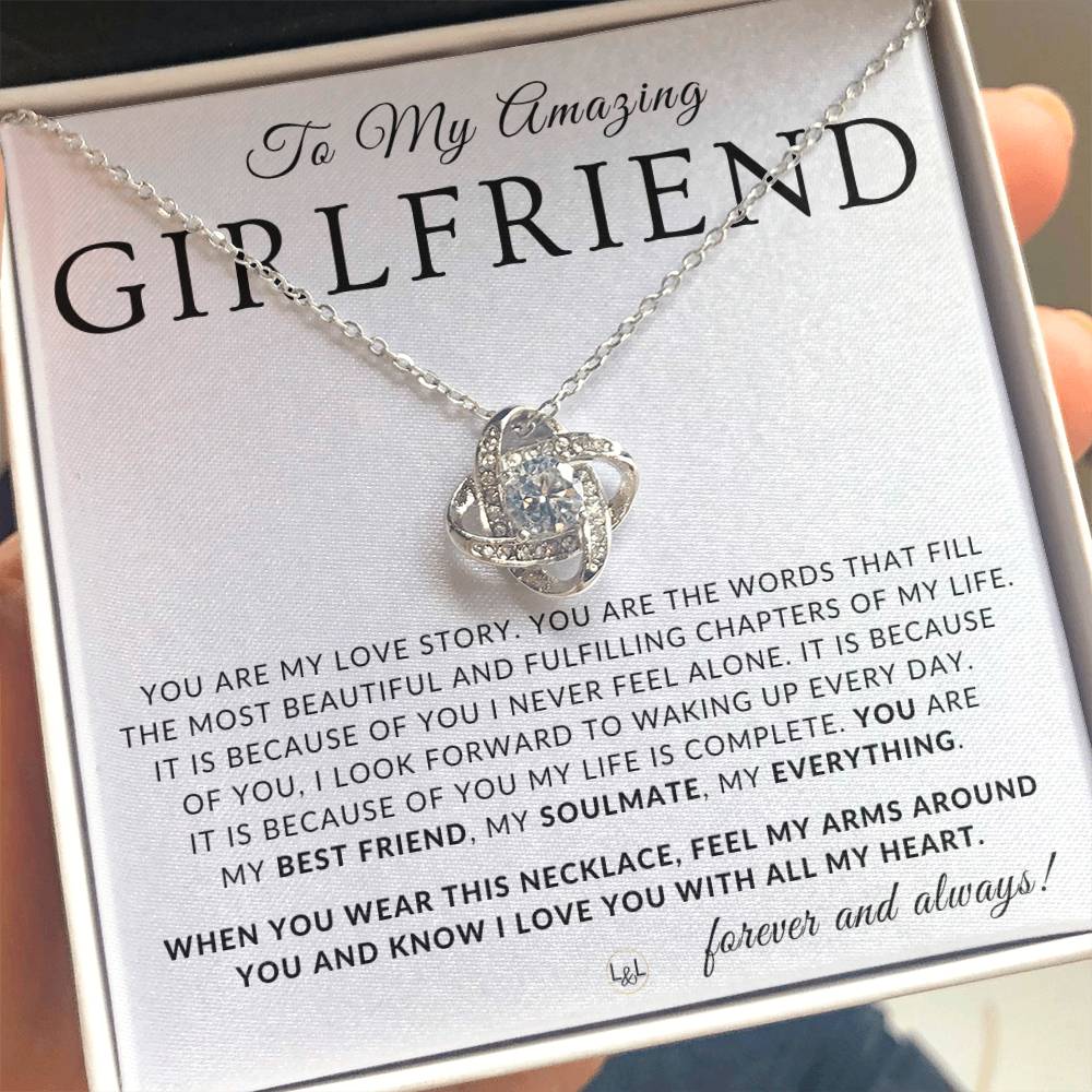Thoughtful Gift For My Girlfriend - Beautiful Women's Pendant + Heartfelt Message - Perfect Christmas Gift, Valentine's Day, Birthday or Anniversary Present