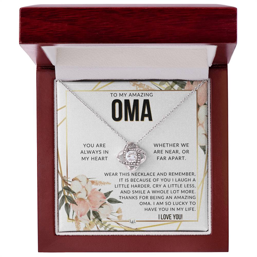 Oma Gift - Beautiful Women's Pendant - From Granddaughter, Grandson, Grandkids - Great For Mother's Day, Christmas, or Birthday - Liliana and Liam