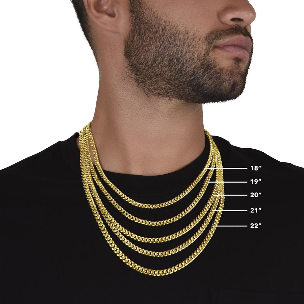 Gold chain necklace displayed on a mannequin with measurement labels.