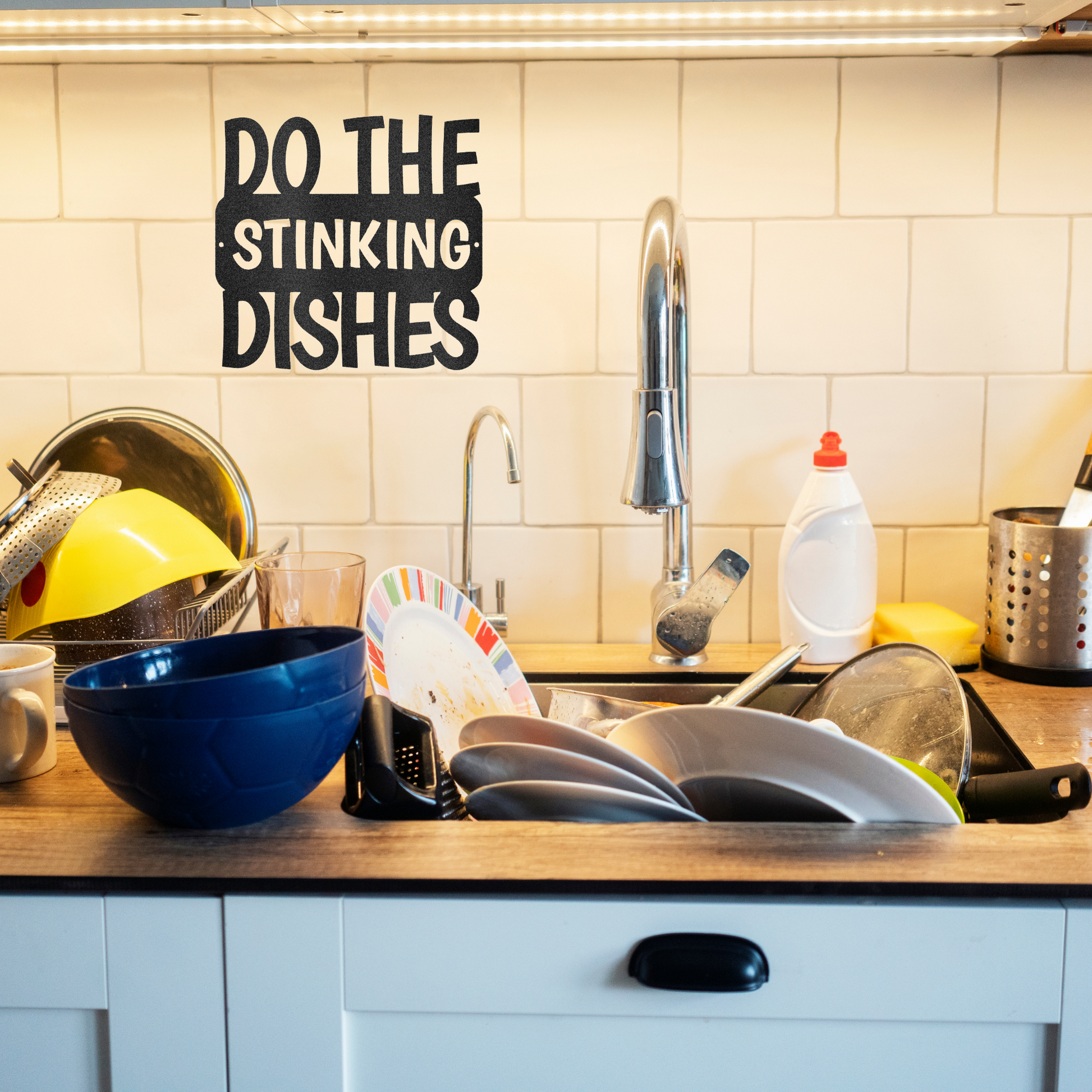 https://lilianaandliam.com/cdn/shop/products/DotheDishesQuote_KitchenSign_FunnyKitchenSign_FarmhouseDecor_CustomMetalSign_PileofDirtyDishes.png?v=1659450840&width=1946