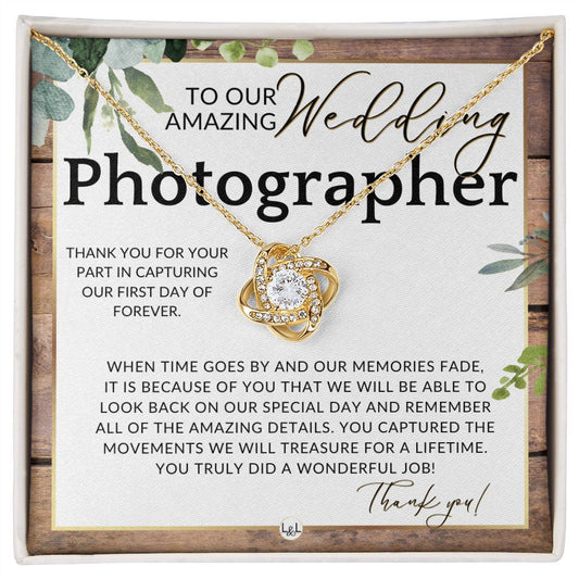Wedding Photographer Gift - Thank You From The Couple - Gratitude Gift, Token of Appreciation , Rustic and Wood Wedding Theme - Liliana and Liam