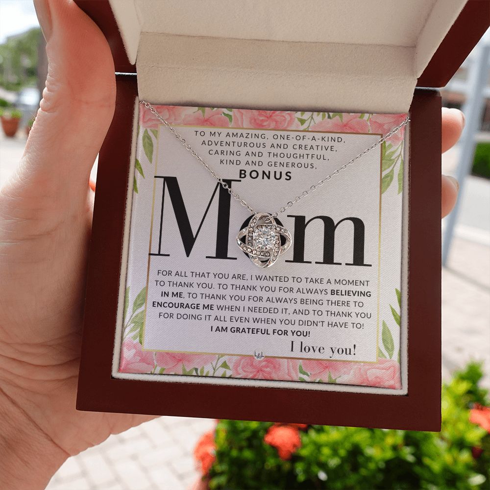 Custom Step Mom Gift Ideas - Personalized Bonus Mom Gifts from Daughter, Christmas  Gift for Mother in Law, Other Mom Mothers Day Gifts, Second Mom Gifts  Birthday, Thanksgiving Present Puzzle Piece 