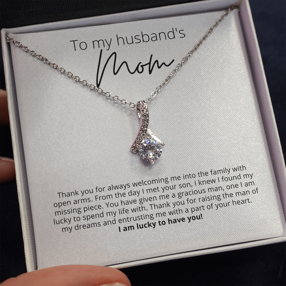 To My Husband's Mom, Thank You - Pendant Necklace - For Your Mother In Law