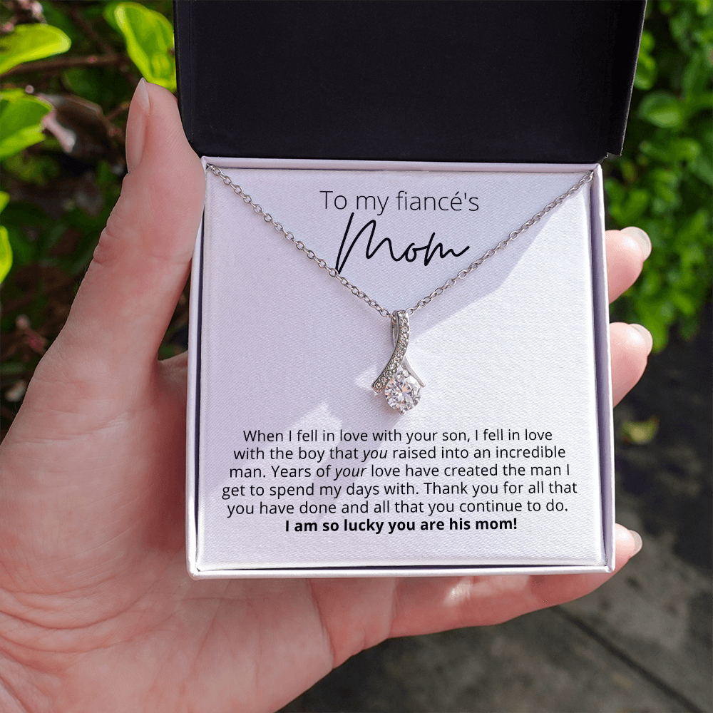 I am Lucky To Have You, To My Fiancé's Mom - Alluring Beauty Pendant Necklace - For Your Future Mother In Law, Gift for Groom's Mom