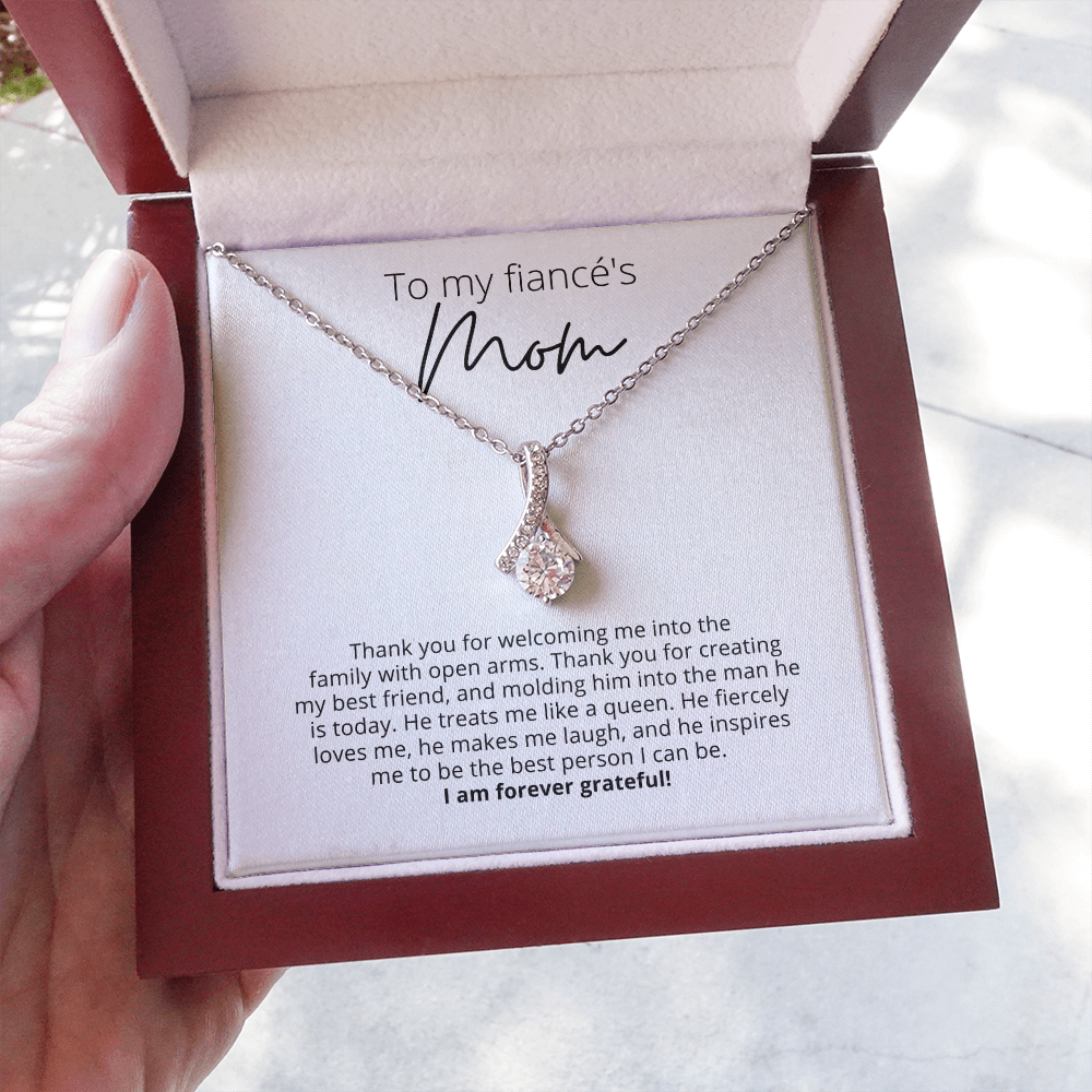 Thank You for Raising the Man of My Dreams, To My Fiancé's Mom  - Alluring Beauty Pendant Necklace - For Your Future Mother In Law, Gift for Groom's Mom
