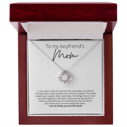 To My Boyfriend's Mom, Thank You for Giving Me a Chance - Knot Pendant Necklace - For Your Boyfriends Mom