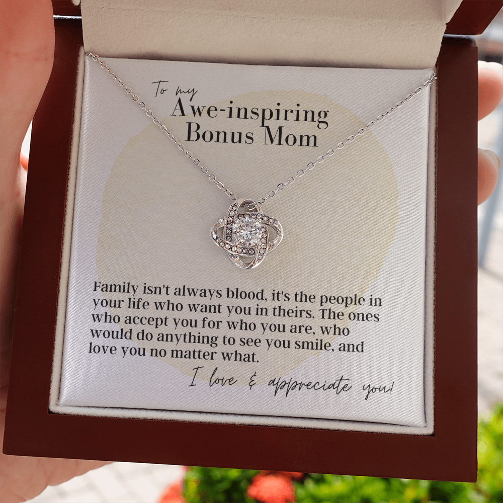 To My Awe-Inspiring Bonus Mom - Love Knot Pendant Necklace - The Perfect Gift for your Bonus Mom
