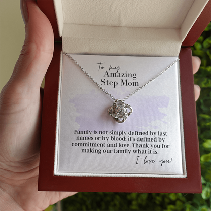 To My Amazing Step Mom - Love Knot Pendant Necklace - The Perfect Gift for Your Step Mom