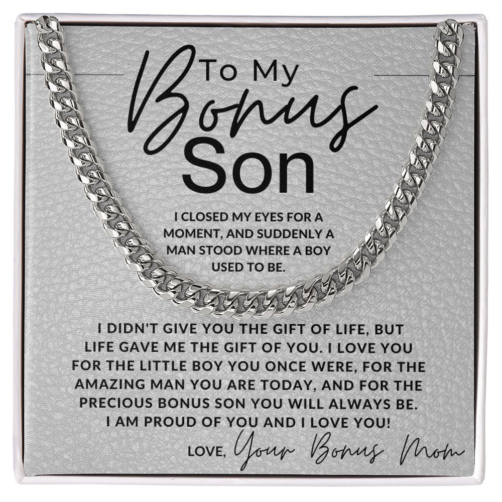 You Are An Amazing Man - To My Bonus Son (Gift From Bonus Mom) - Christmas Gifts, Birthday Present, Graduation, Valentine's Day - Jewelry - Personalized Gift