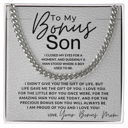 You Are An Amazing Man - To My Bonus Son (Gift From Bonus Mom) - Christmas Gifts, Birthday Present, Graduation, Valentine's Day - Jewelry - Personalized Gift